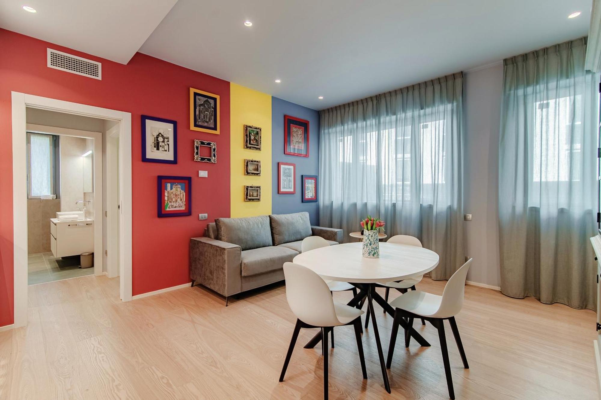 Three Colors - By Myhomeincomo Appartement *